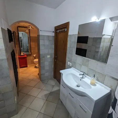 Casa Elisio, Innamorata, Elba